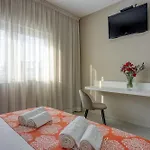 Willa A Touch Of Luxury And Comfort - Irena