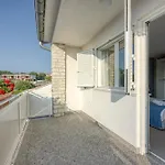 A Touch Of Luxury And Comfort - Irena *
