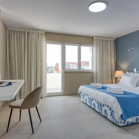 A Touch Of Luxury And Comfort - Irena