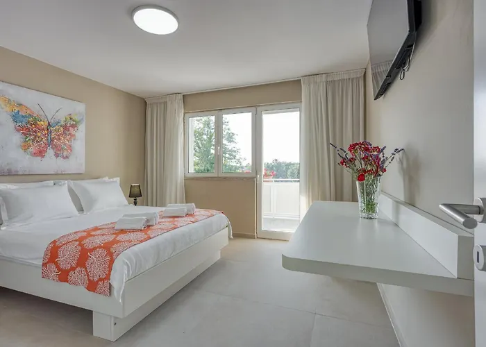 Villa A Touch Of Luxury And Comfort - Irena